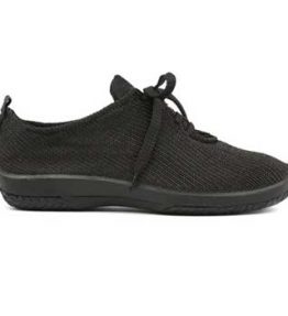 LS-laceup-black