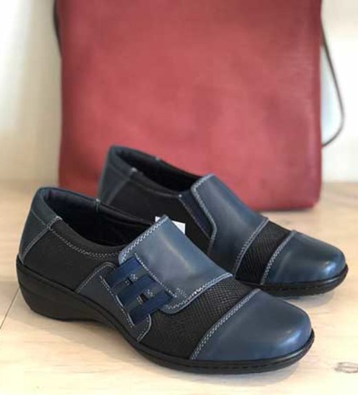 Nancy-slip-on
